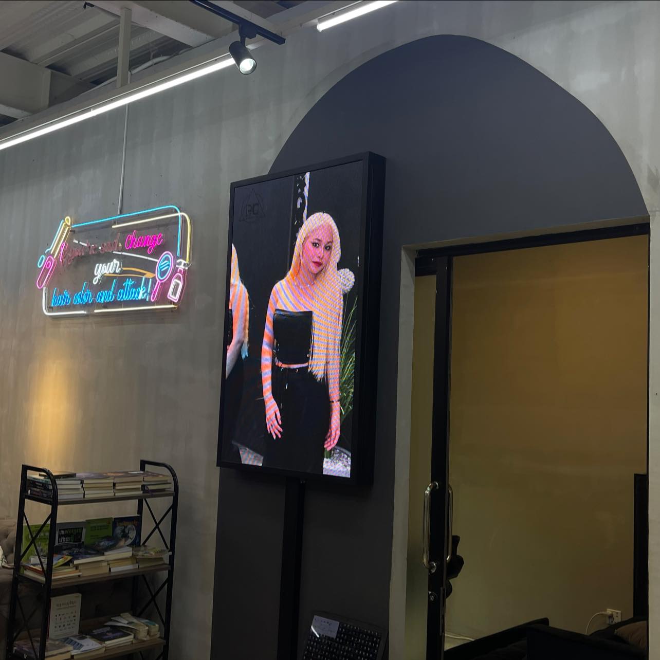 ads02.jpg